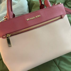 Michael Kors Pink Satchel Style Purse With Handles & Crossbody Strap NWOT